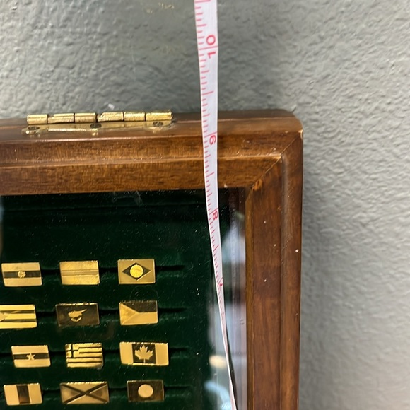 Franklin Mint Flags of The World collectible gold miniatures - Picture 16 of 17